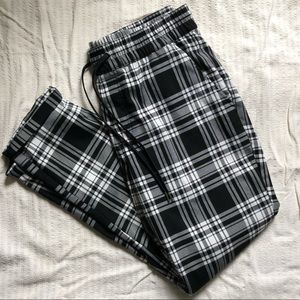 Hot Topic Plaid Pants